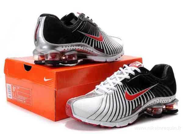 Nike Shox R4 mens 625 blanc noir (3)